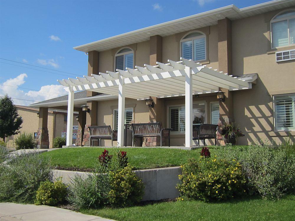 Landmark Inn And Suites Vernal Zewnętrze zdjęcie